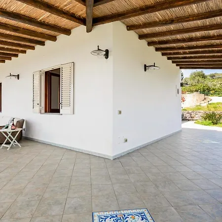 Rebecca De Agostini Villa
